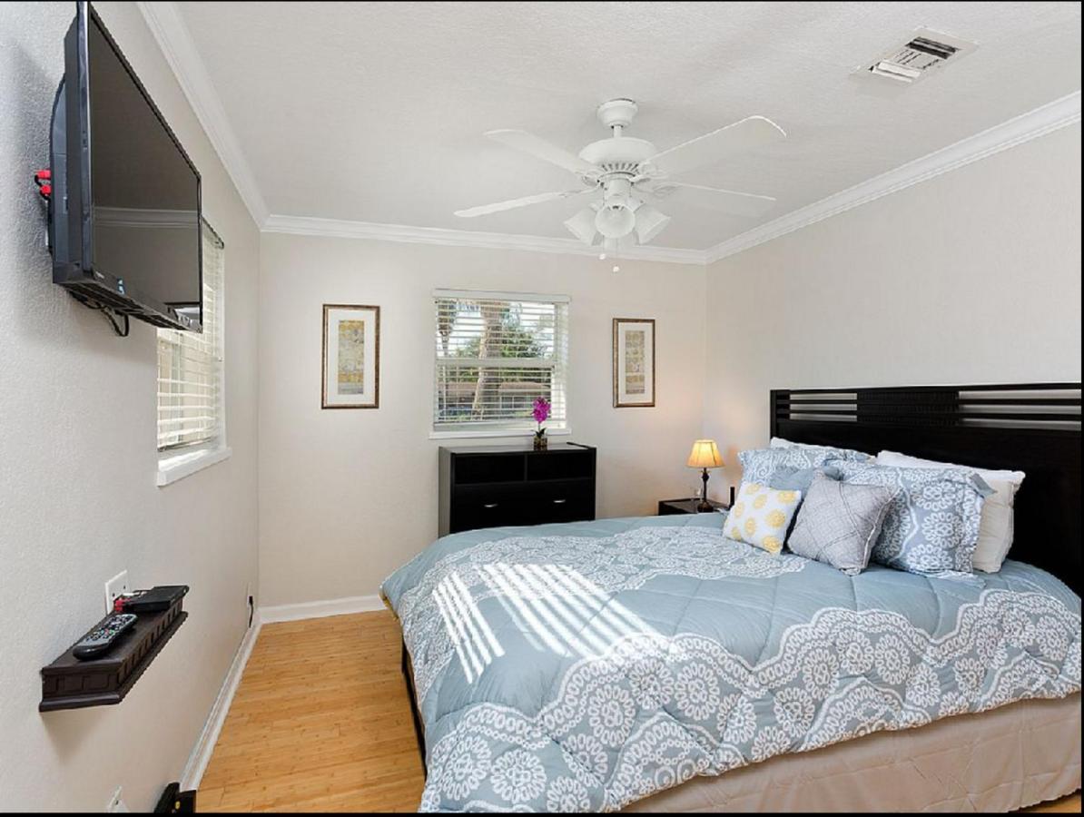 Beachway Per Ankh Pompano Beach Exterior photo