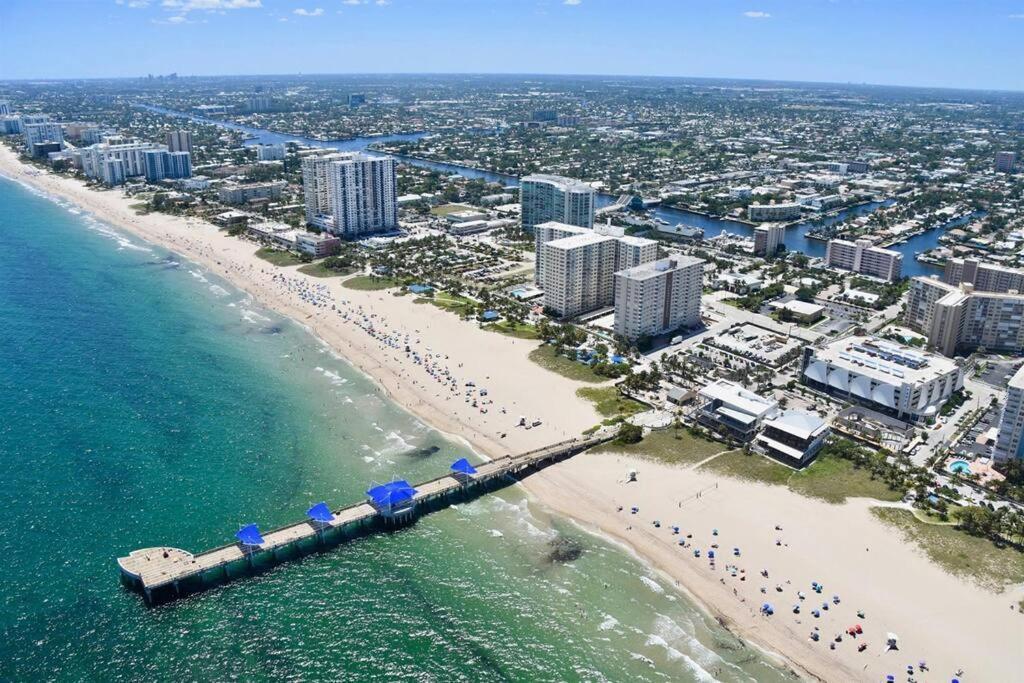 Beachway Per Ankh Pompano Beach Exterior photo