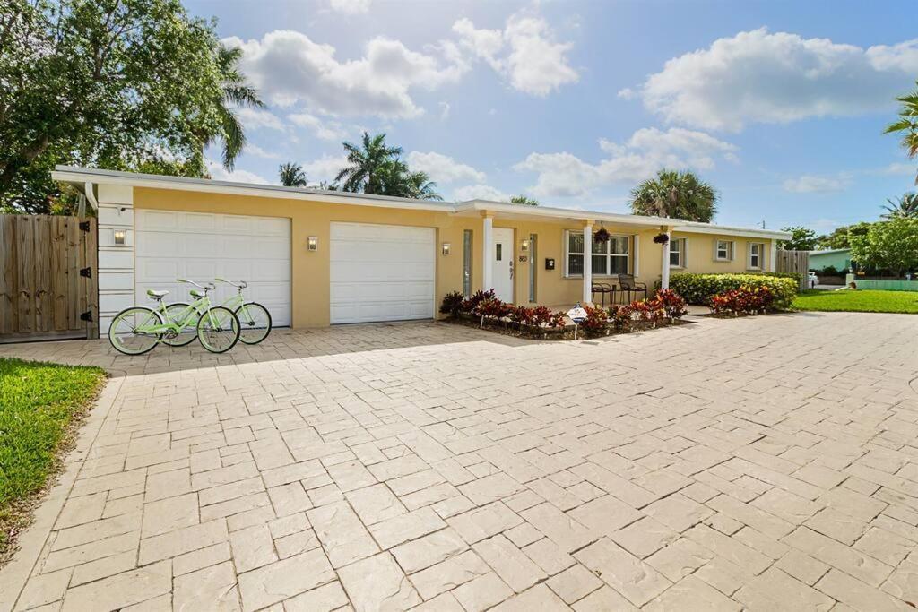 Beachway Per Ankh Pompano Beach Exterior photo